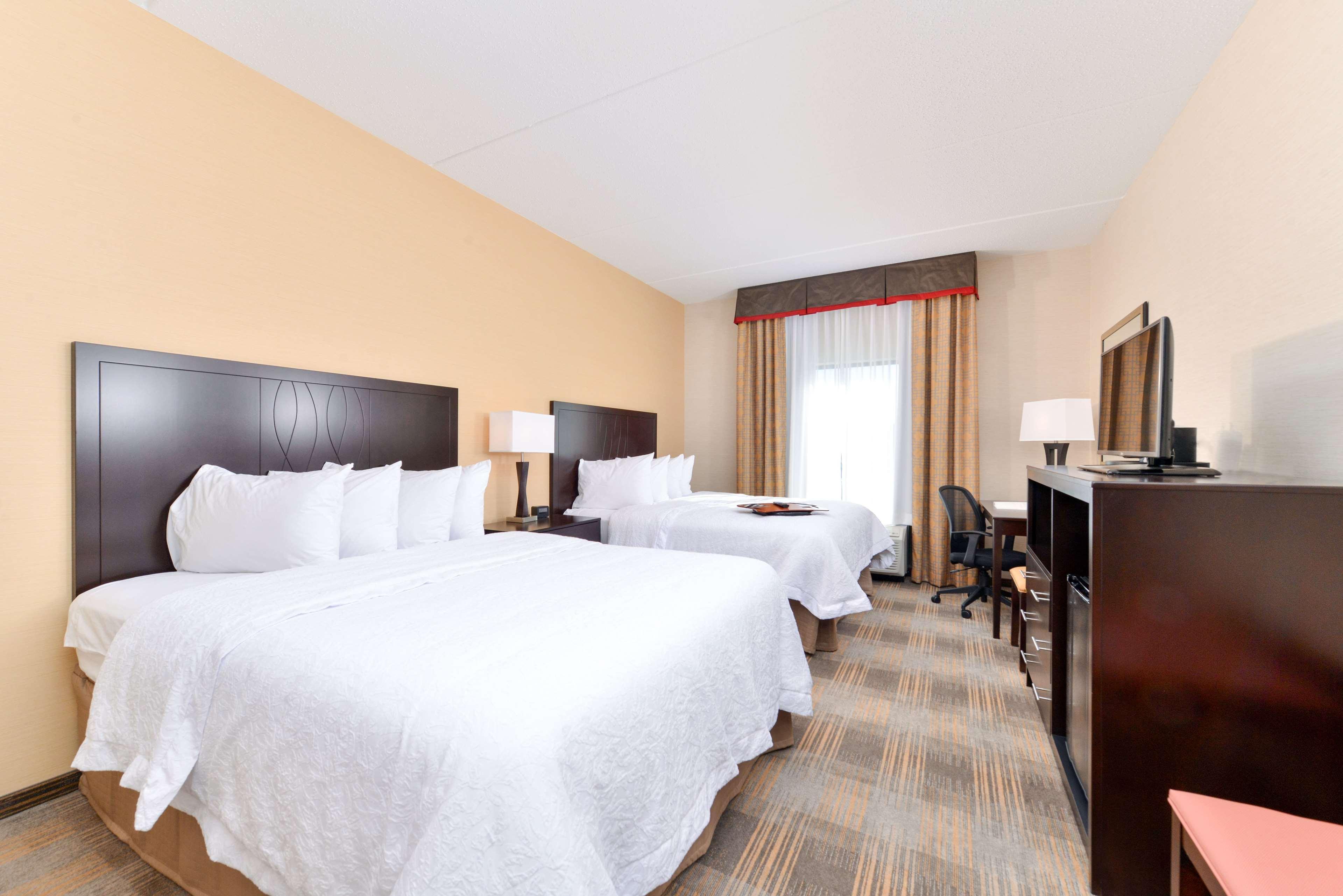 Hampton Inn & Suites California University-Pittsburgh Coal Center Dış mekan fotoğraf