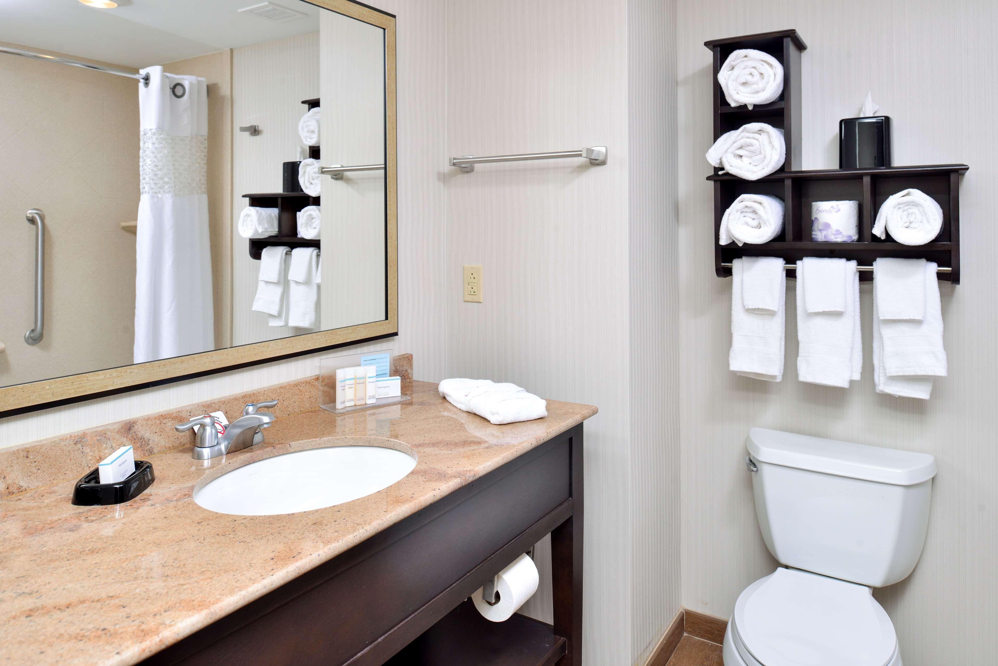 Hampton Inn & Suites California University-Pittsburgh Coal Center Dış mekan fotoğraf